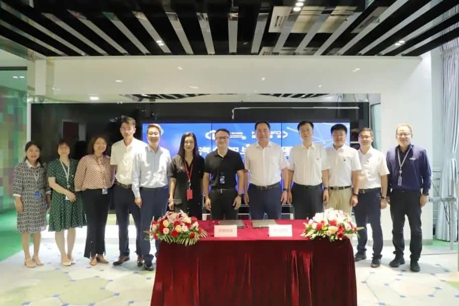 dcbox小金库app与中汽创智签订战略合作框架协议 集中优势有助于汽车智能化开展
